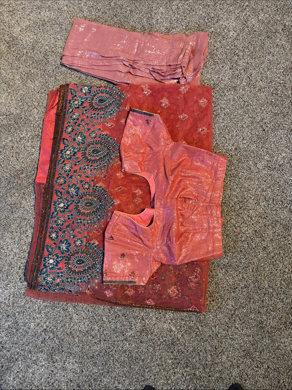 Women's Pink saree with ready made blouse and chaniya